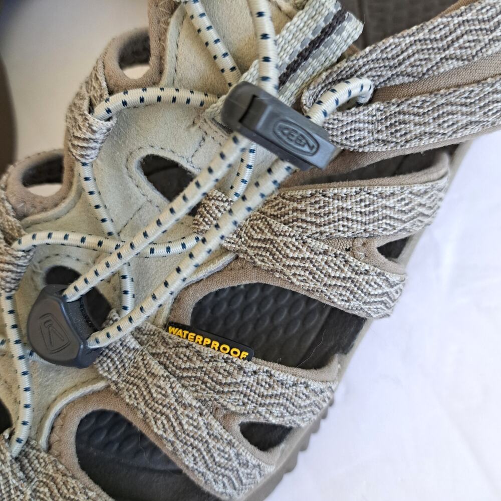 KEEN Women's 9 Whisper Waterproof Hiking Sandal Beige/Tan Print - Picture 8 of 8